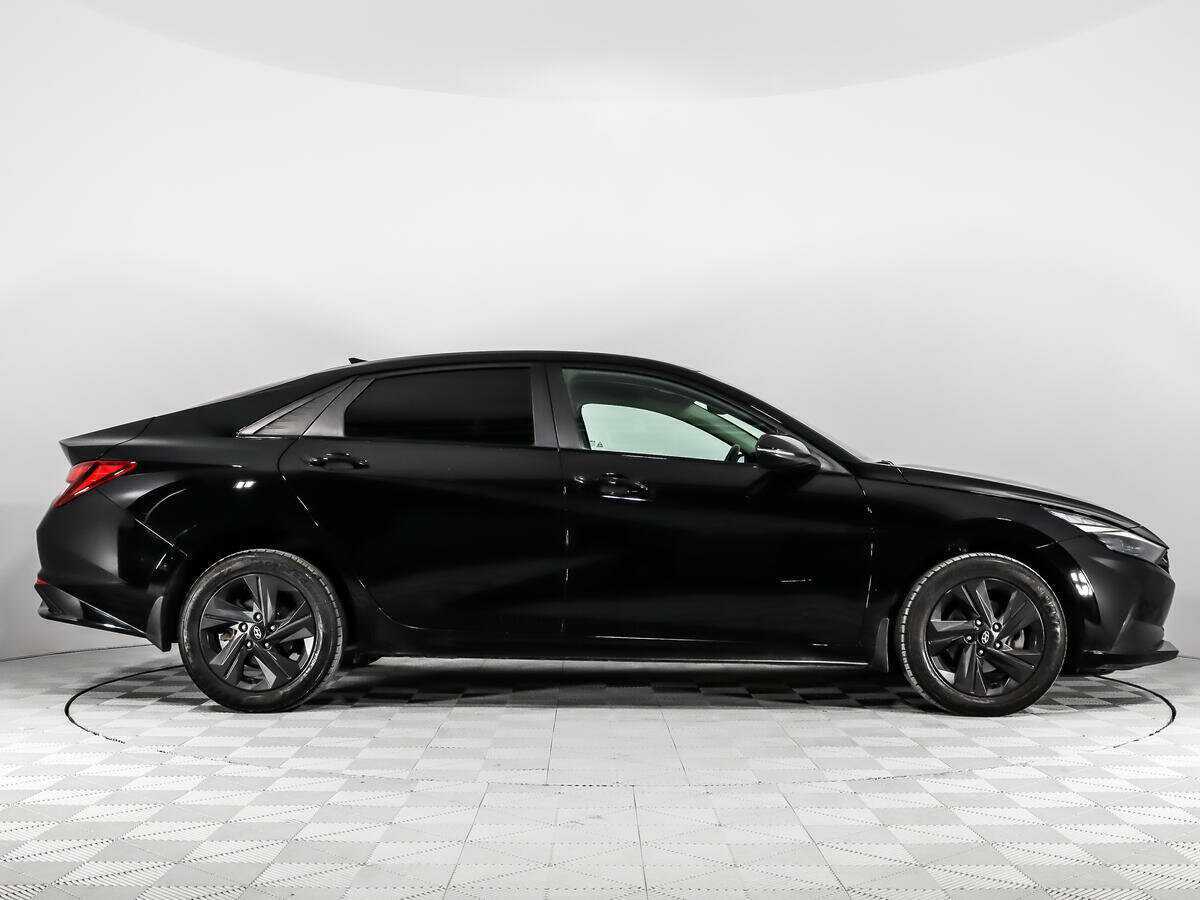 Hyundai Elantra б/у, 2021, Автоматическая. Фото: #3