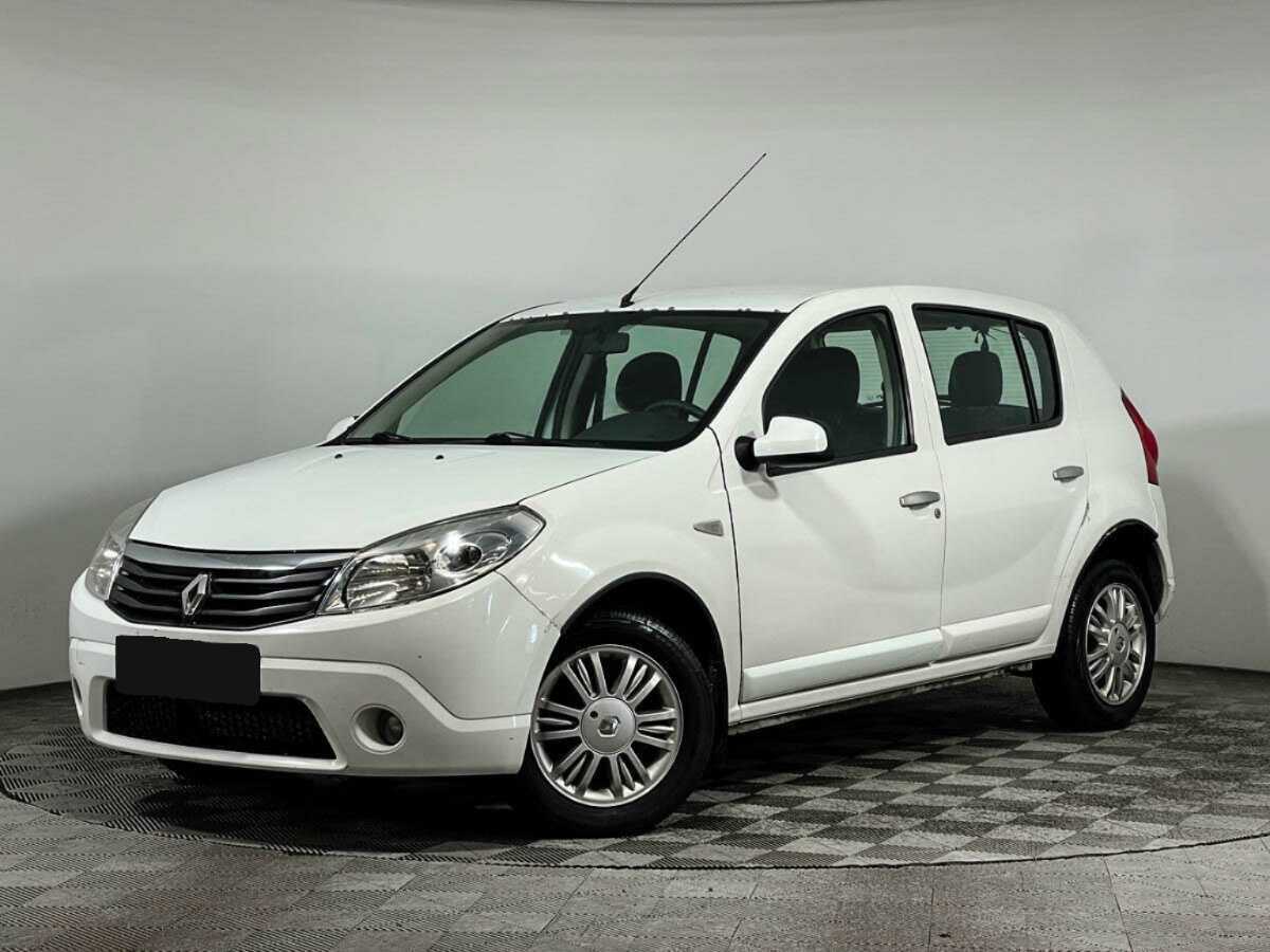 Renault Sandero б/у, 2013, Механическая. Посмотреть фото