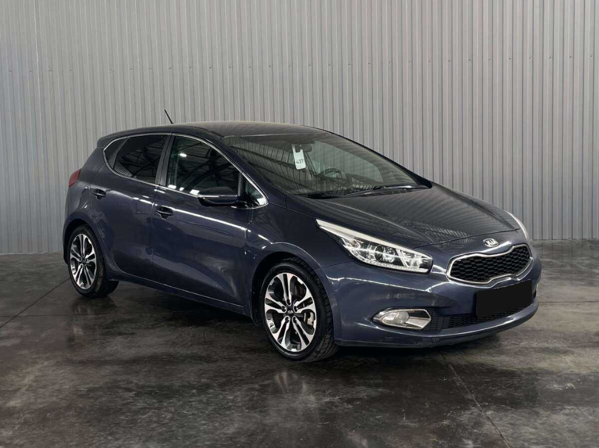 Kia Ceed б/у, 2013, Автоматическая. Фото: #2