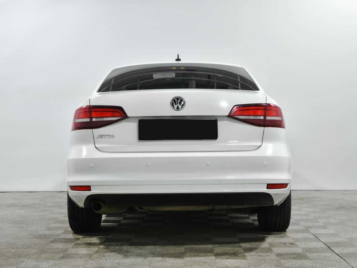 Volkswagen Jetta б/у, 2016, Автоматическая. Фото: #2
