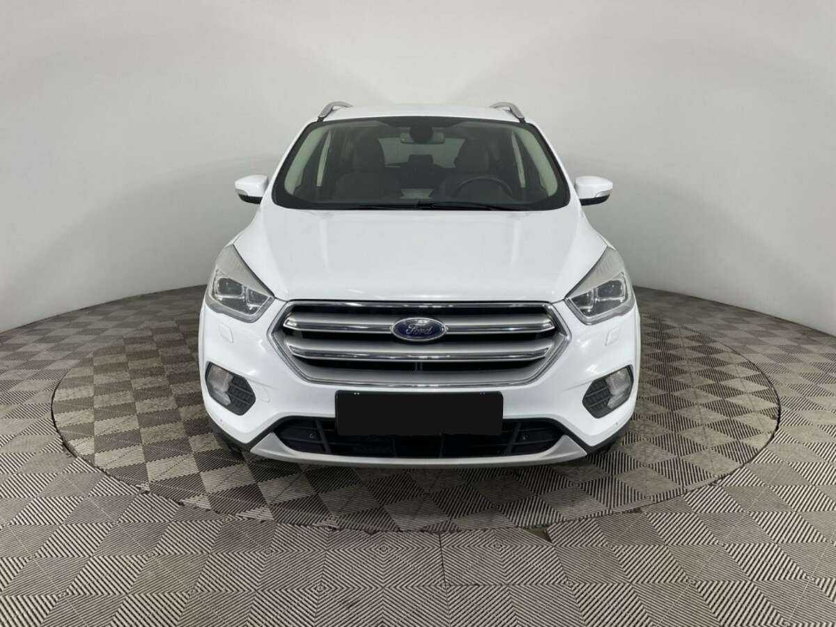 Ford Kuga б/у, 2017, Автоматическая. Фото: #1