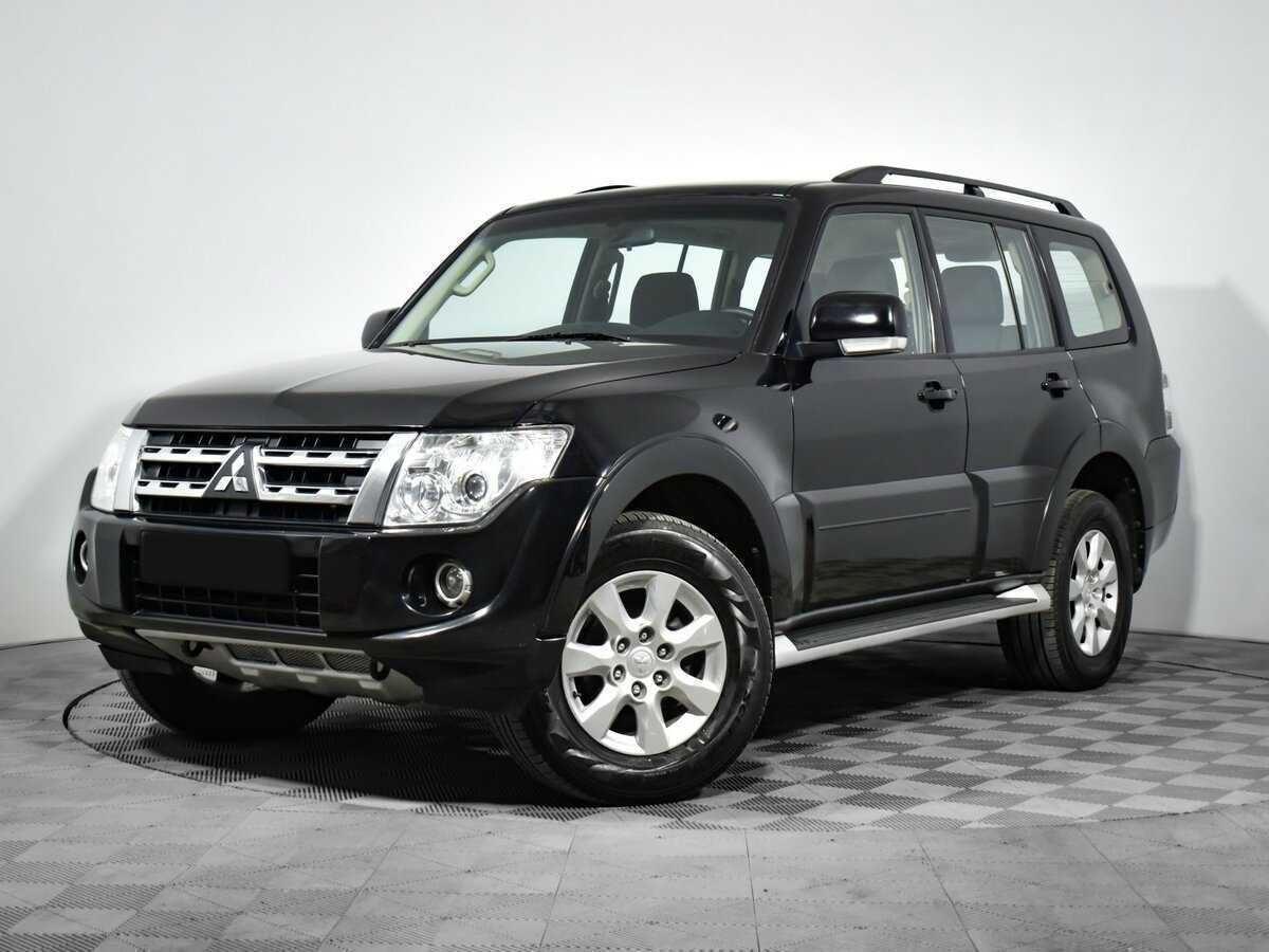 Mitsubishi Pajero б/у, 2013, Автоматическая. Фото: #0