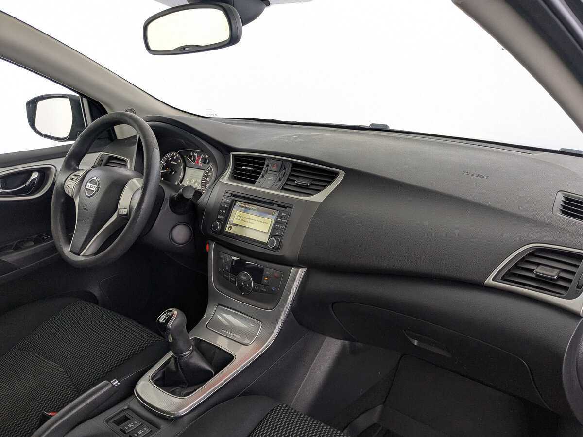 Nissan Sentra б/у, 2014, Механическая. Фото: #12