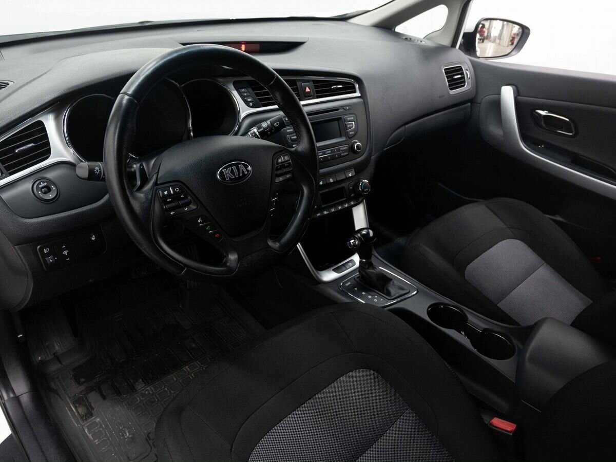Kia Ceed б/у, 2016, Автоматическая. Фото: #8