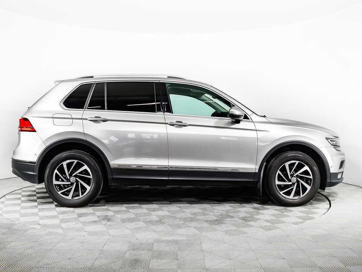 Volkswagen Tiguan б/у, 2018, Роботизированная. Фото: #4