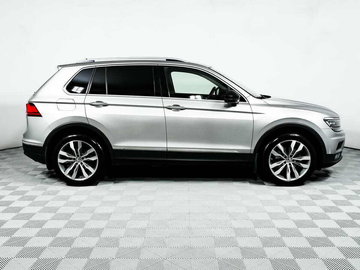 Volkswagen Tiguan б/у, 2019, Роботизированная. Фото: #3