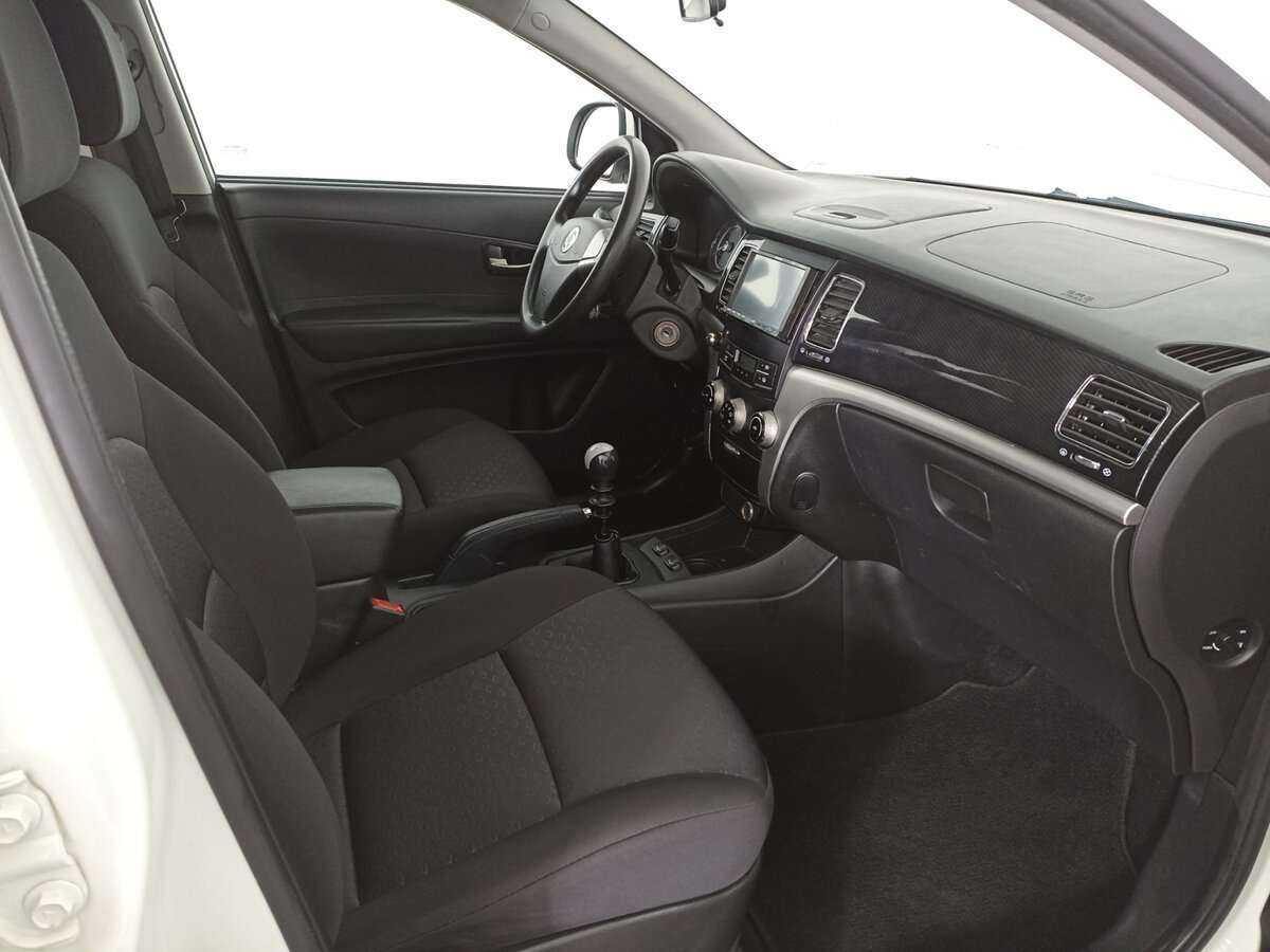 SsangYong Actyon б/у, 2013, Механическая. Фото: #7