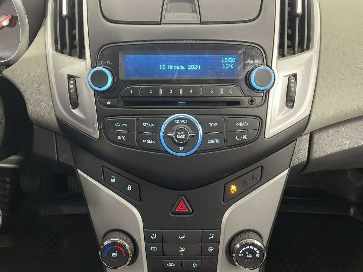 Chevrolet Cruze б/у, 2014, Механическая. Фото: #11