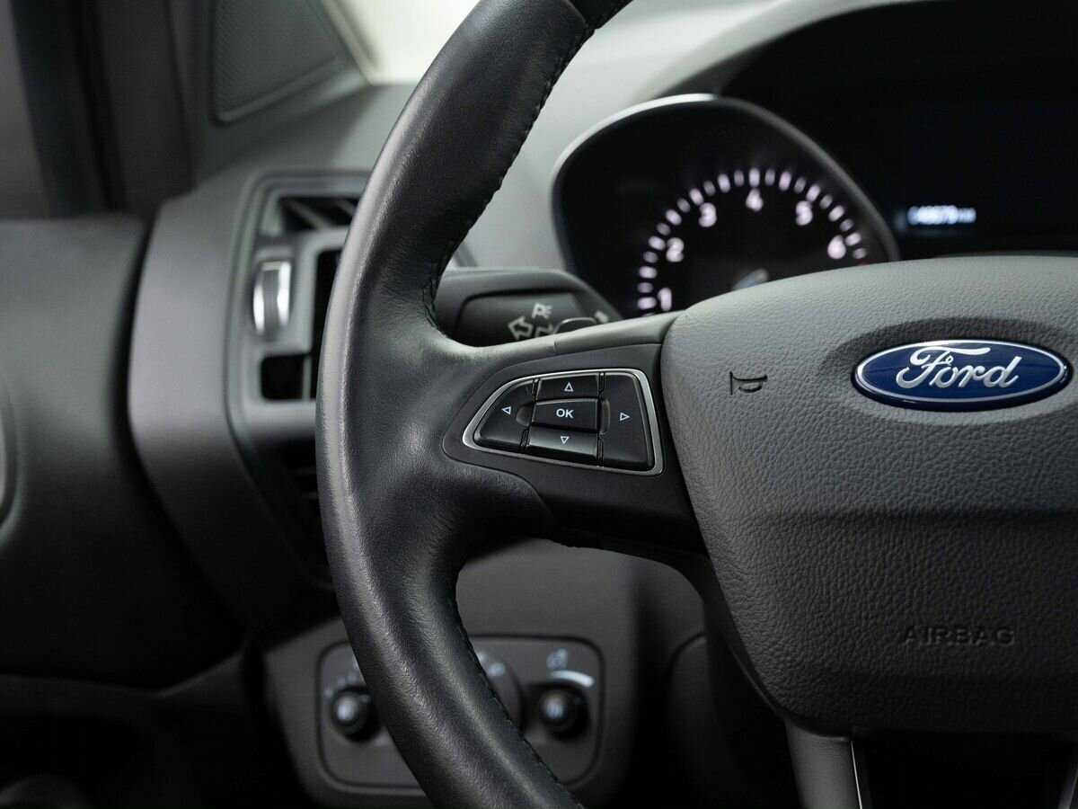 Ford Kuga б/у, 2017, Автоматическая. Фото: #15