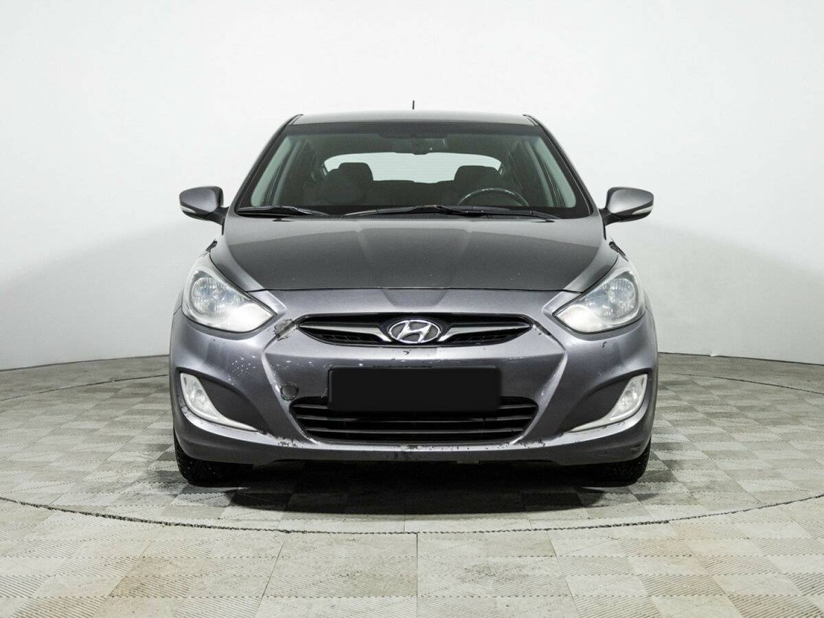 Hyundai Solaris б/у, 2012, Автоматическая. Фото: #1