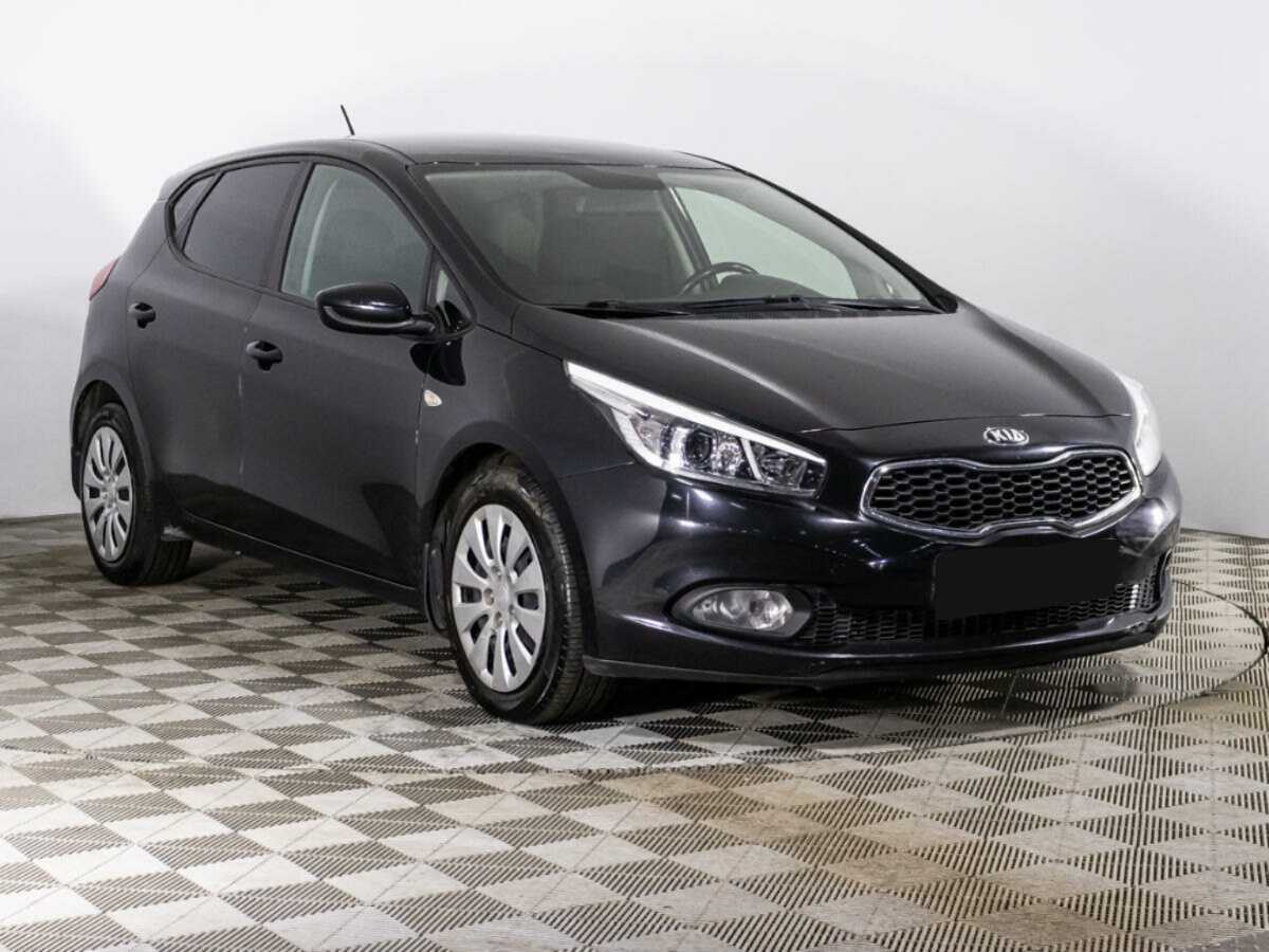 Kia Ceed б/у, 2015, Автоматическая. Фото: #2