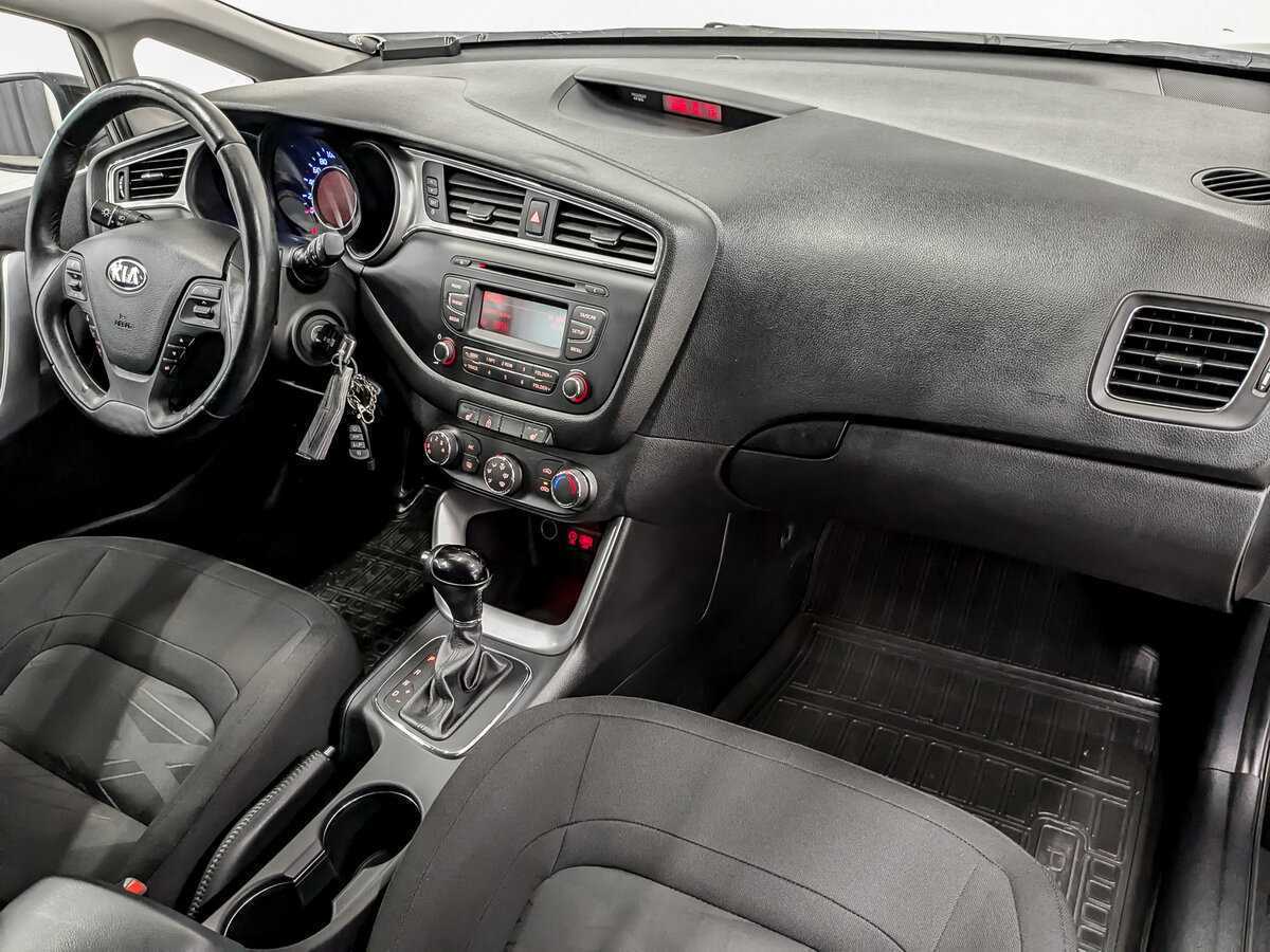 Kia Ceed б/у, 2015, Автоматическая. Фото: #10