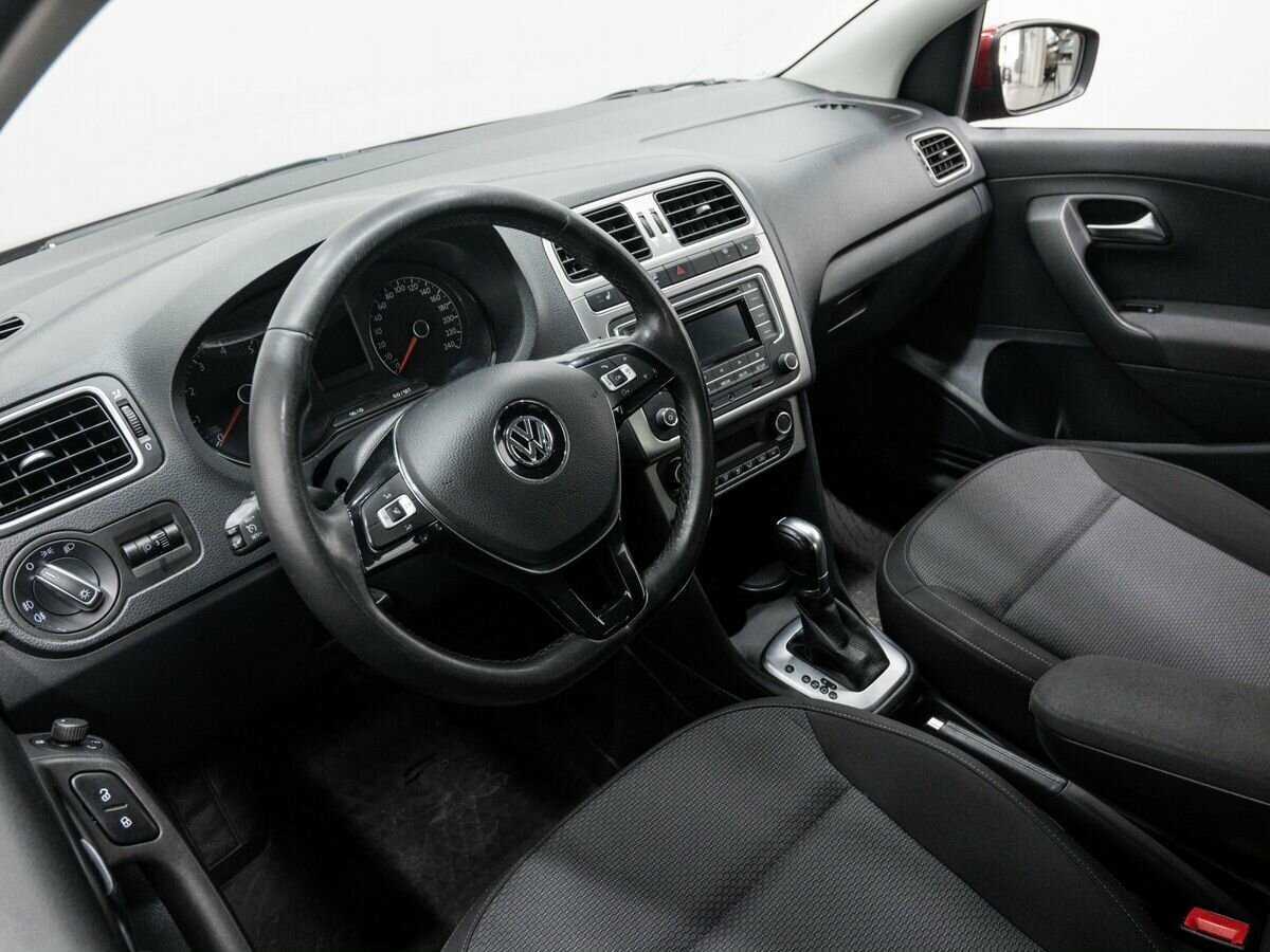 Volkswagen Polo б/у, 2017, Автоматическая. Фото: #10
