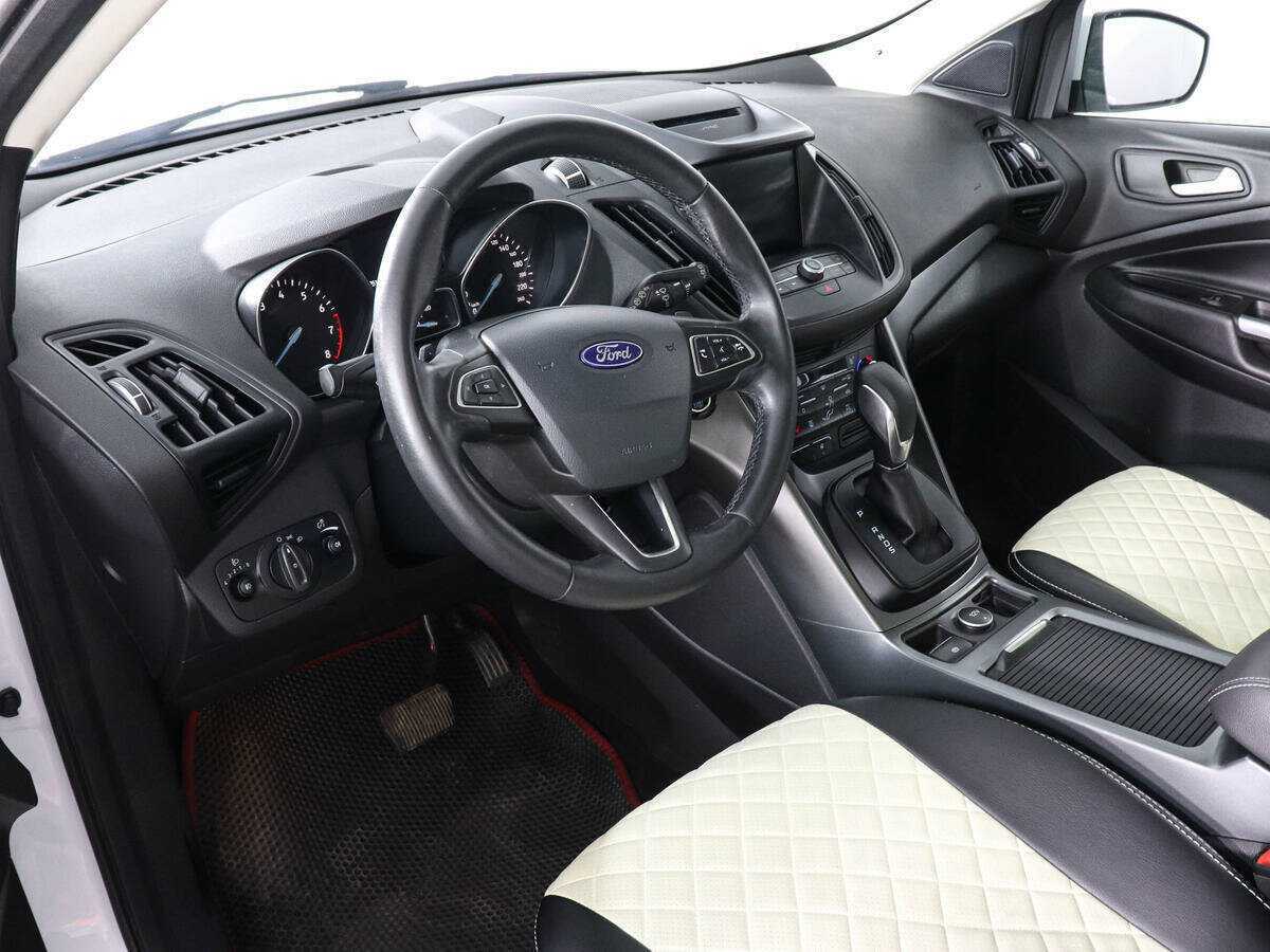 Ford Kuga б/у, 2018, Автоматическая. Фото: #8