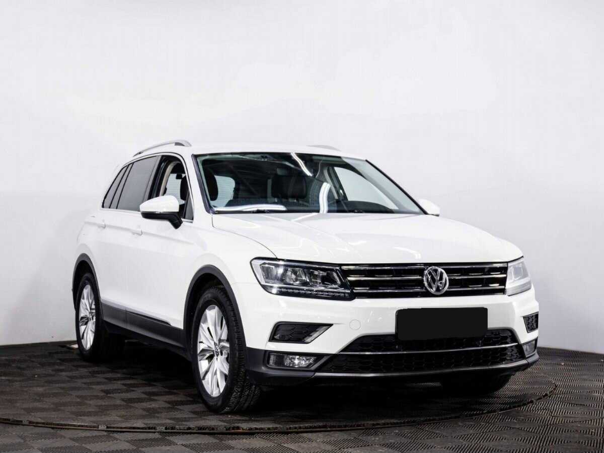 Volkswagen Tiguan б/у, 2018, Роботизированная. Фото: #1