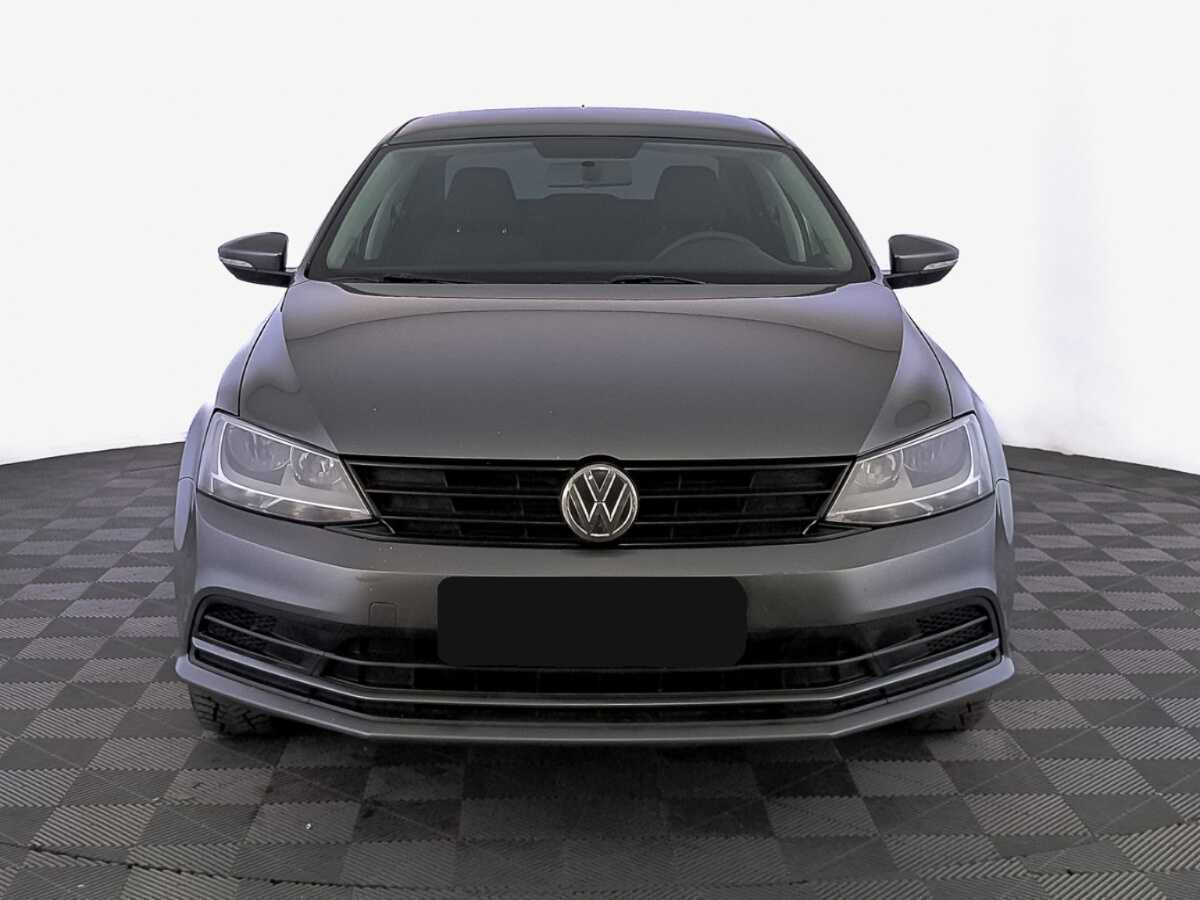 Volkswagen Jetta б/у, 2016, Механическая. Фото: #1