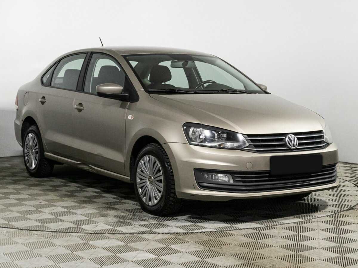 Volkswagen Polo б/у, 2017, Автоматическая. Фото: #2