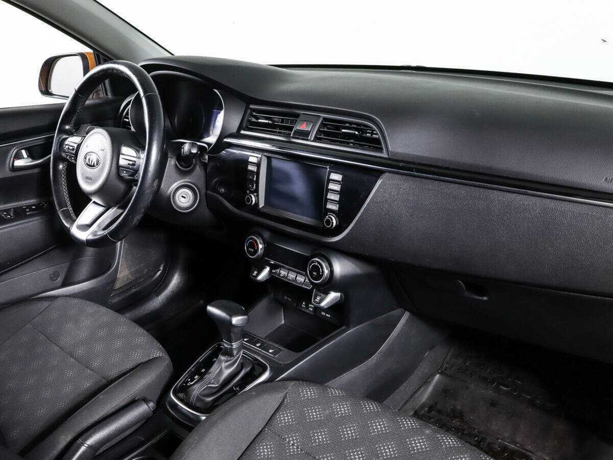Kia Rio б/у, 2017, Автоматическая. Фото: #6