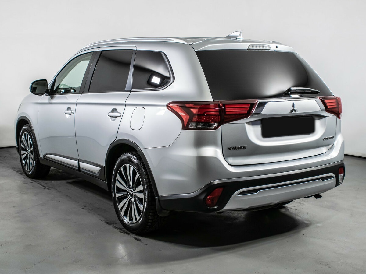 Mitsubishi Outlander б/у, 2018, Вариатор. Фото: #6