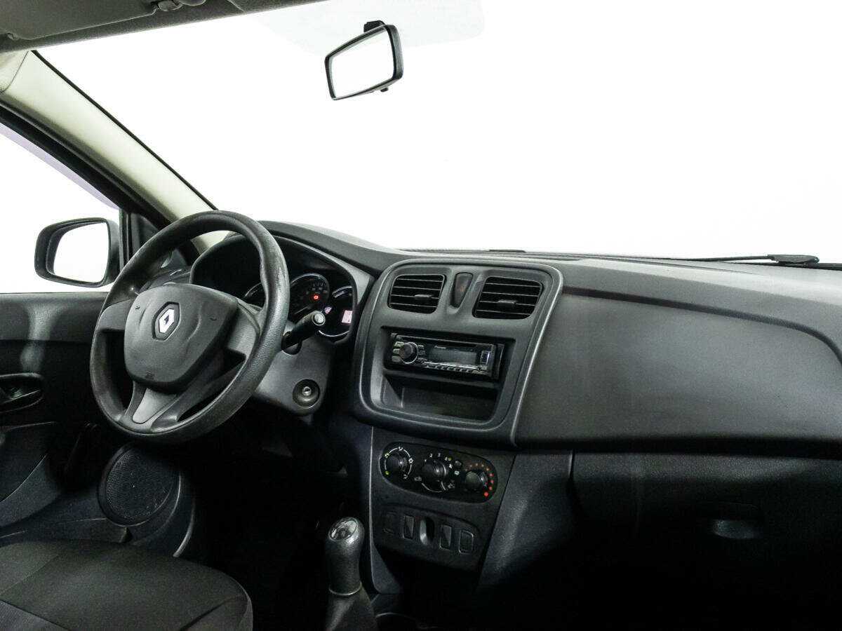 Renault Sandero б/у, 2015, Механическая. Фото: #8