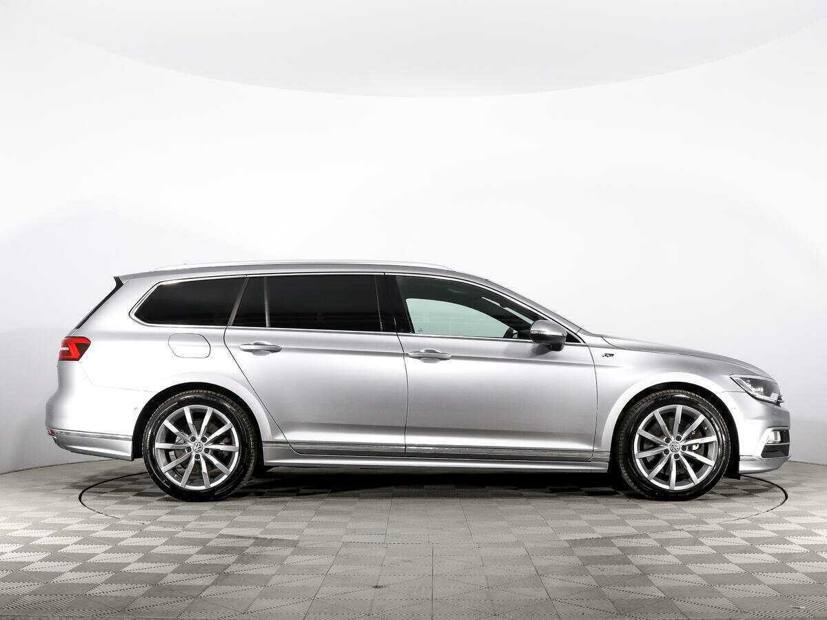 Volkswagen Passat б/у, 2019, Роботизированная. Фото: #3