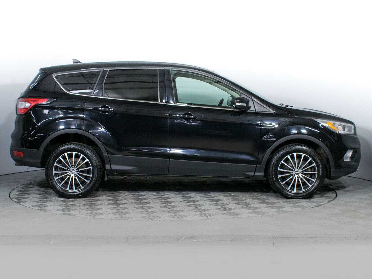 Ford Kuga б/у, 2017, Автоматическая. Фото: #3