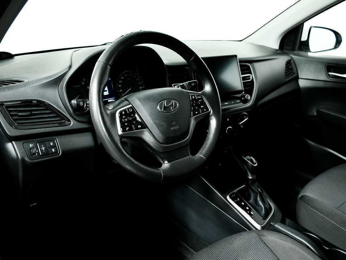 Hyundai Solaris б/у, 2020, Автоматическая. Фото: #12