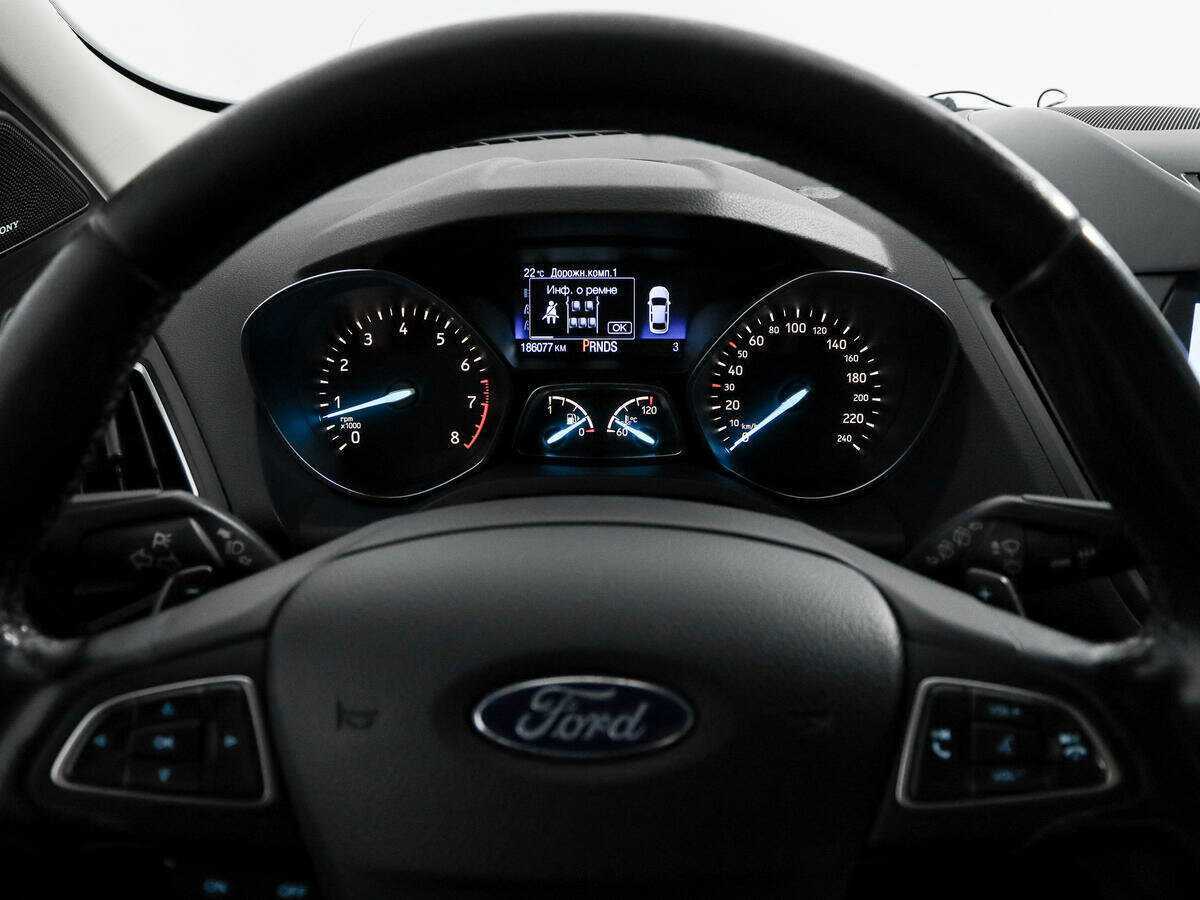 Ford Kuga б/у, 2017, Автоматическая. Фото: #11