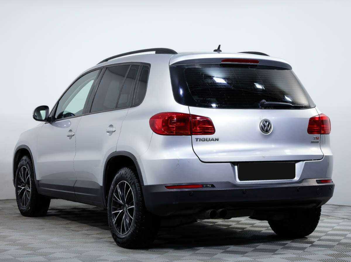Volkswagen Tiguan б/у, 2012, Механическая. Фото: #3