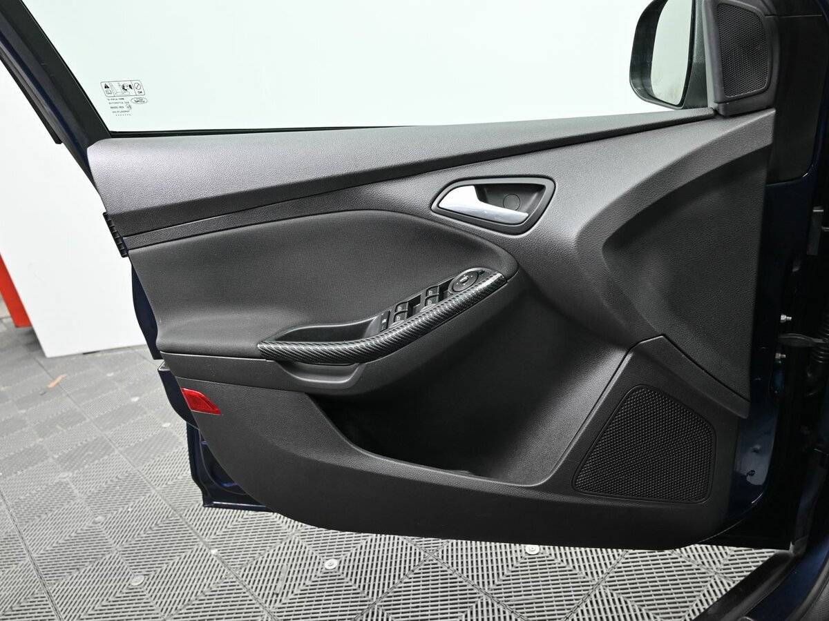 Ford Focus б/у, 2012, Механическая. Фото: #5