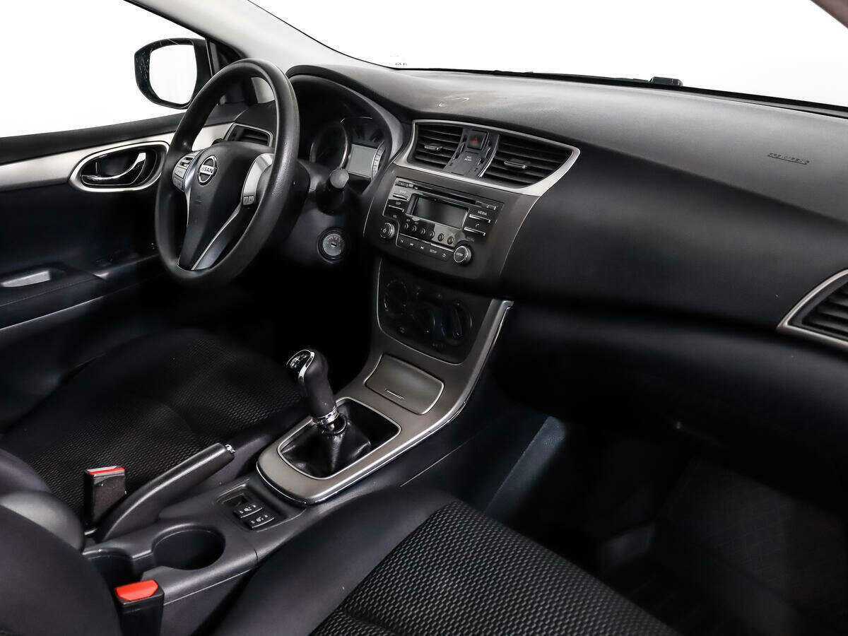 Nissan Sentra б/у, 2014, Механическая. Фото: #7