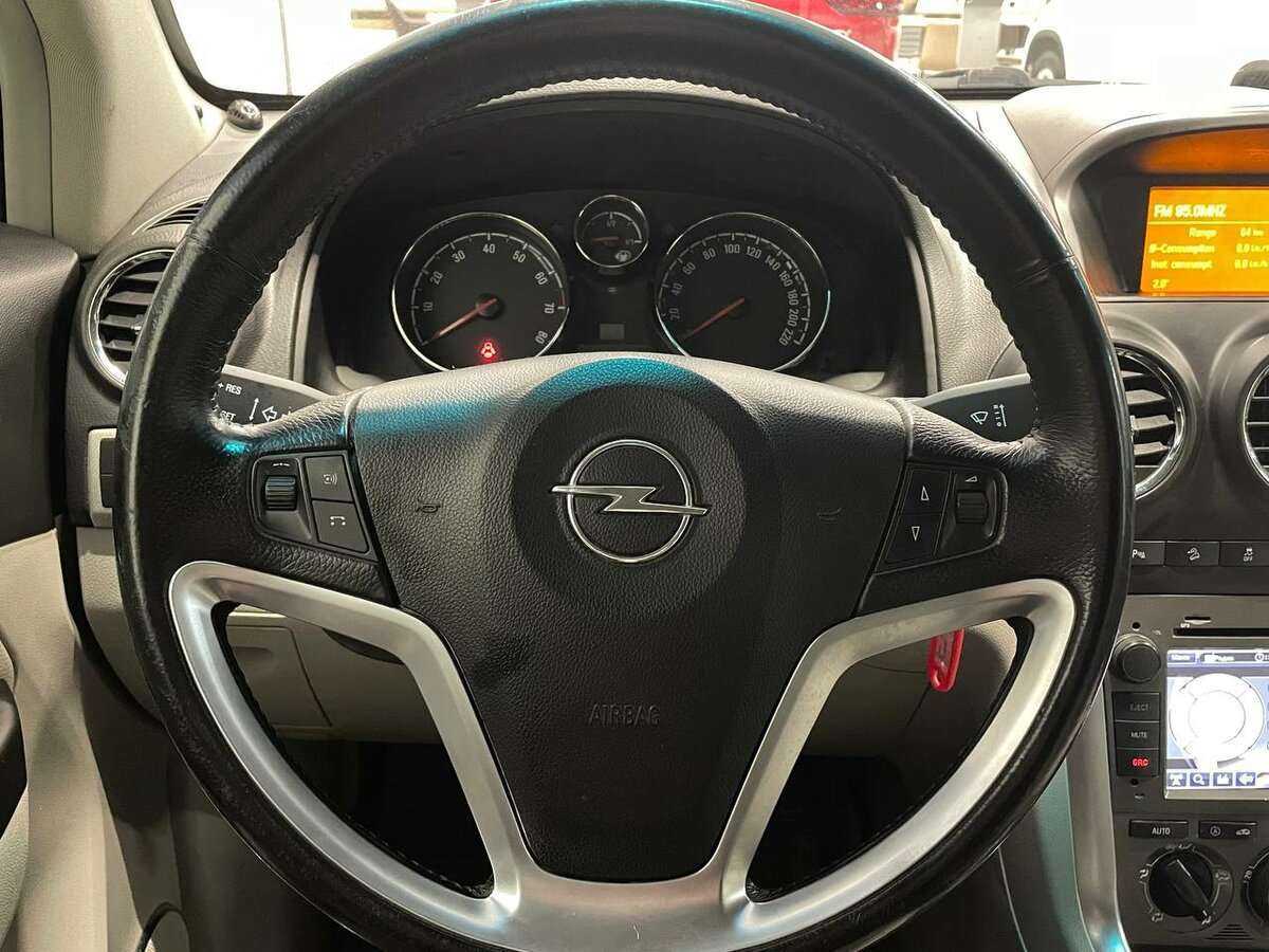 Opel Antara б/у, 2012, Автоматическая. Фото: #6