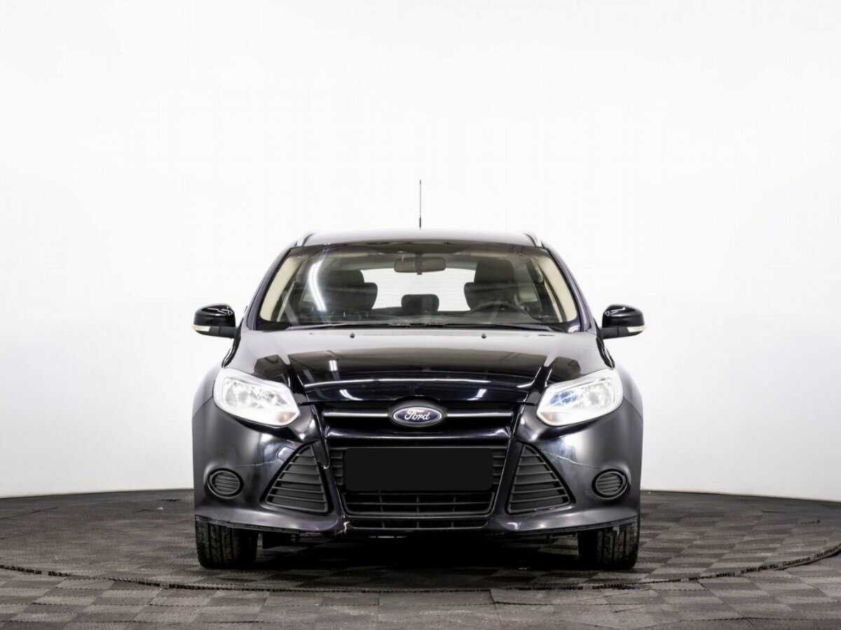 Ford Focus б/у, 2012, Механическая. Фото: #1