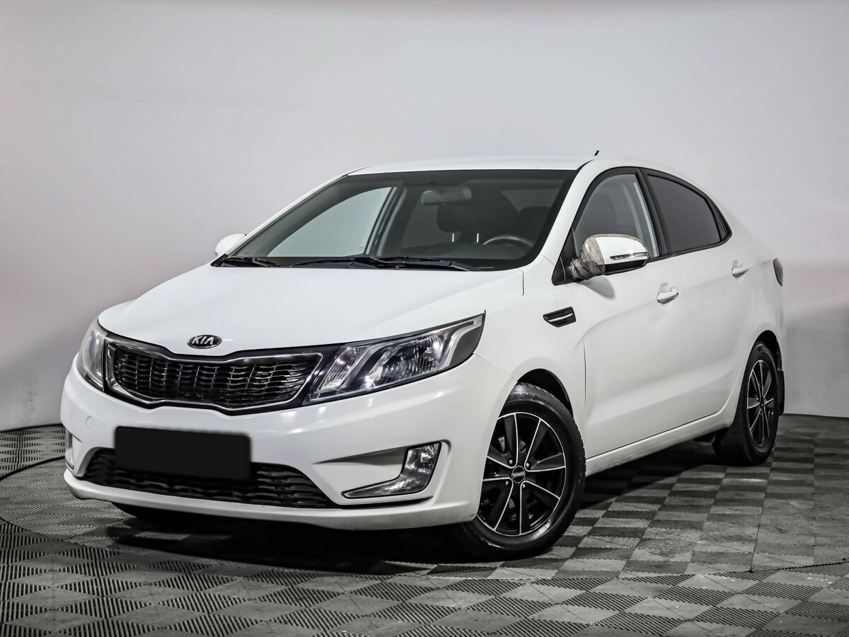 Kia Rio б/у, 2013, Автоматическая. Фото: #0