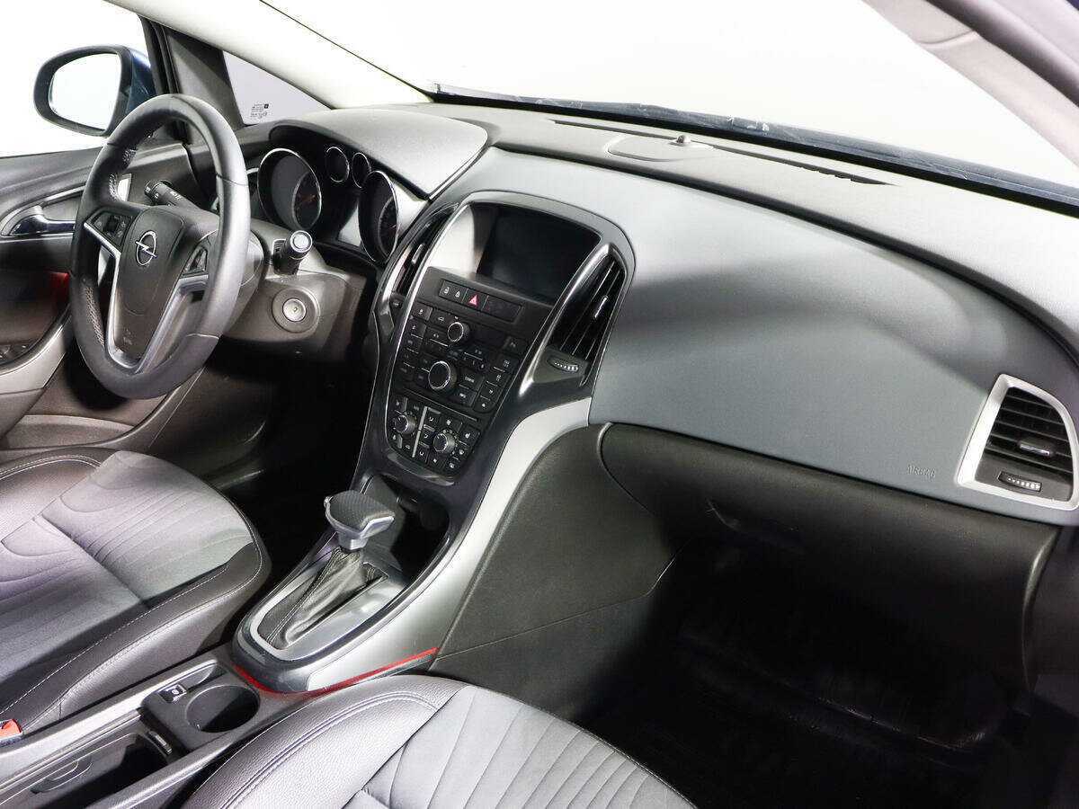 Opel Astra б/у, 2014, Автоматическая. Фото: #6