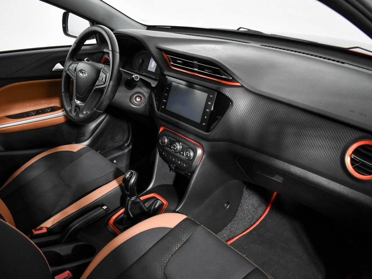 Chery Tiggo 2 б/у, 2017, Механическая. Фото: #11