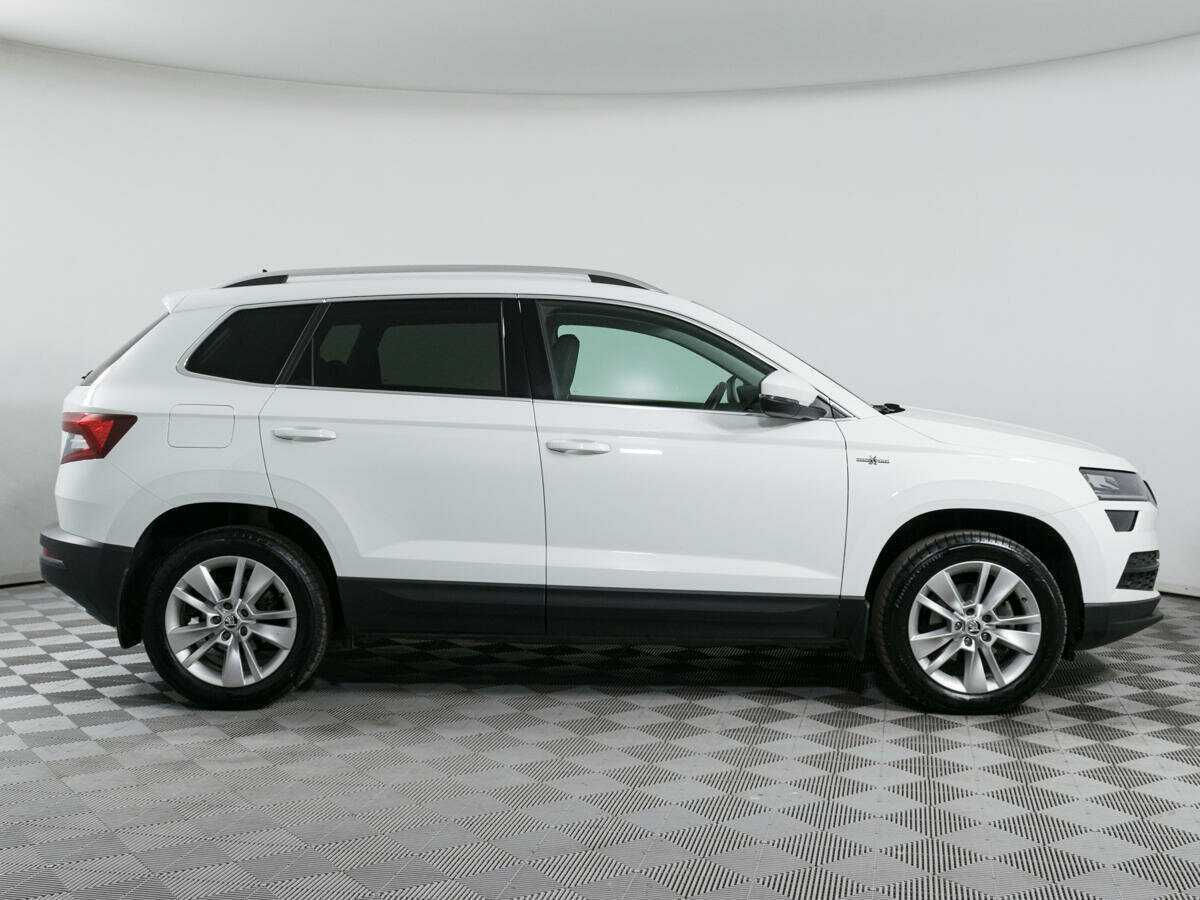Skoda Karoq б/у, 2022, Автоматическая. Фото: #3