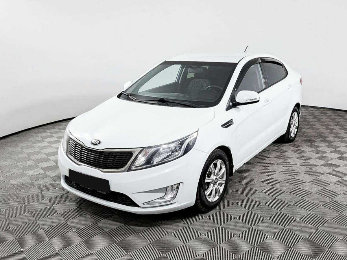 Kia Rio б/у, 2013, Механическая. Посмотреть фото