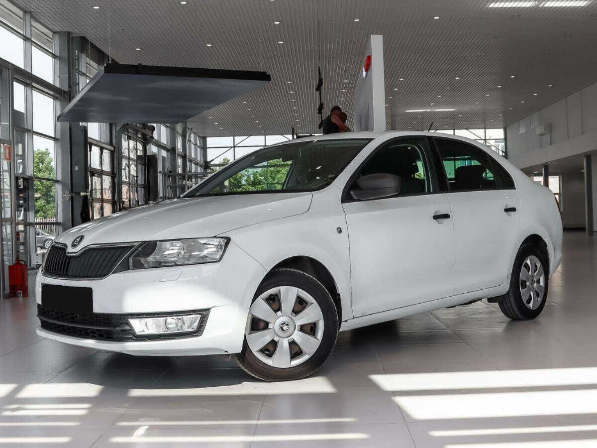Skoda Rapid б/у, 2016, Автоматическая. Посмотреть фото