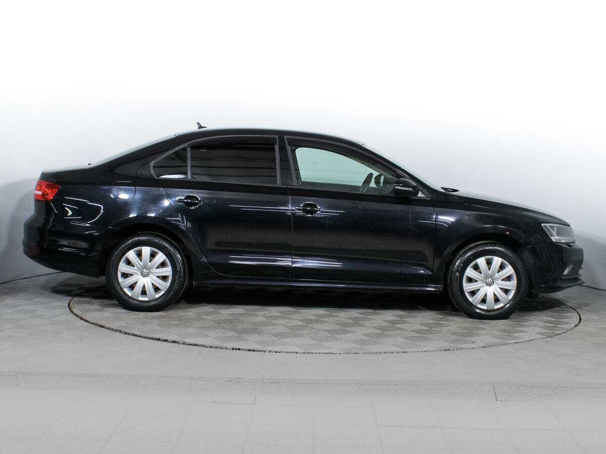 Volkswagen Jetta б/у, 2015, Механическая. Фото: #3