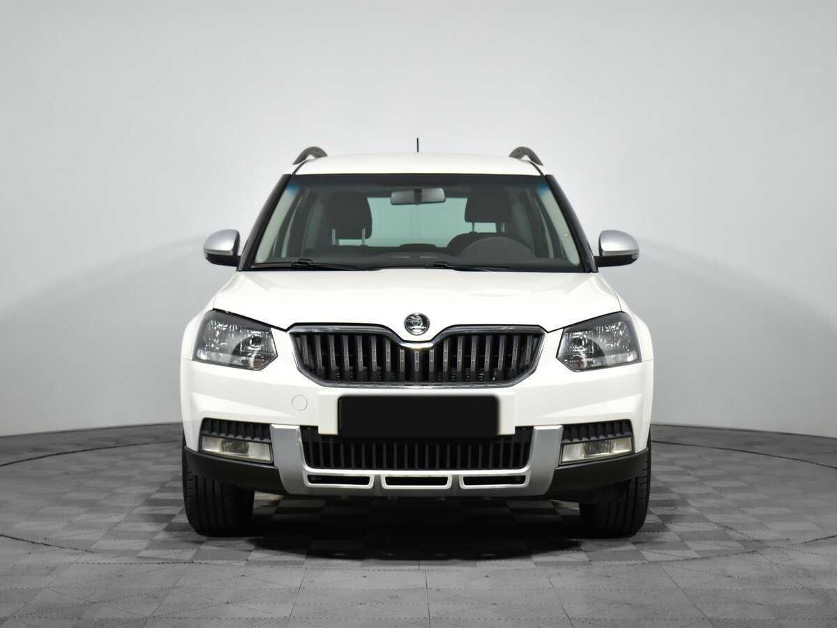 Skoda Yeti б/у, 2015, Механическая. Фото: #1