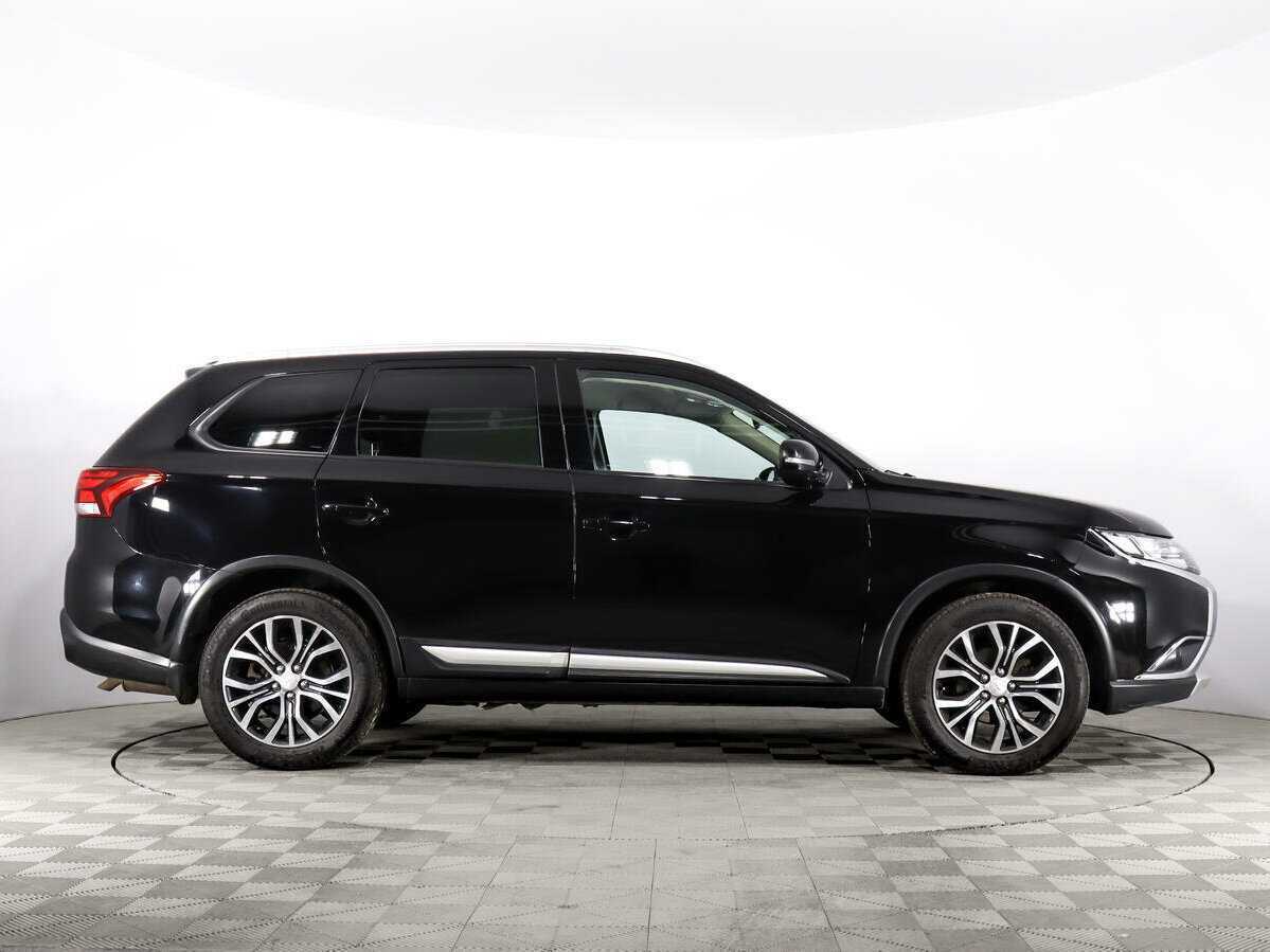 Mitsubishi Outlander б/у, 2017, Вариатор. Фото: #3