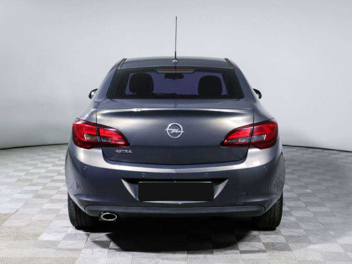 Opel Astra б/у, 2014, Автоматическая. Фото: #4