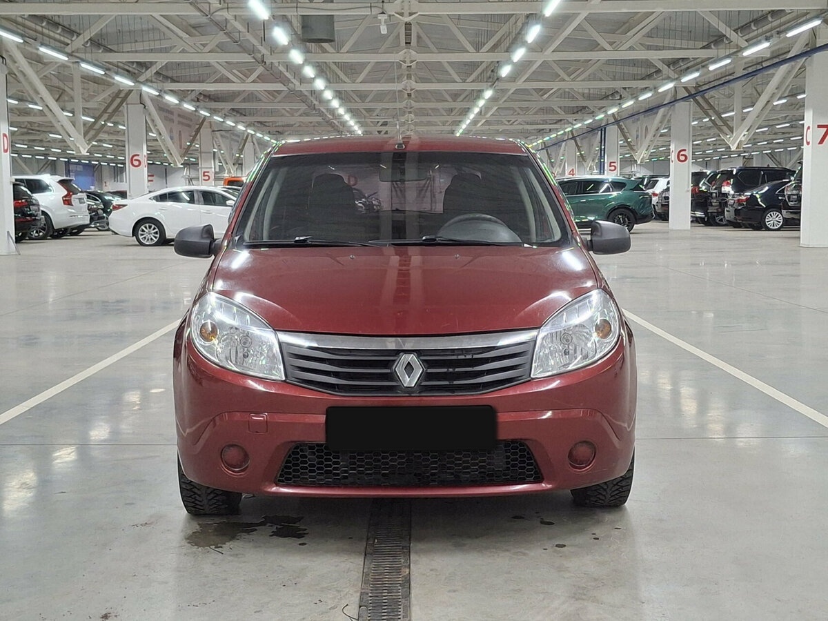 Renault Sandero б/у, 2014, Механическая. Фото: #1