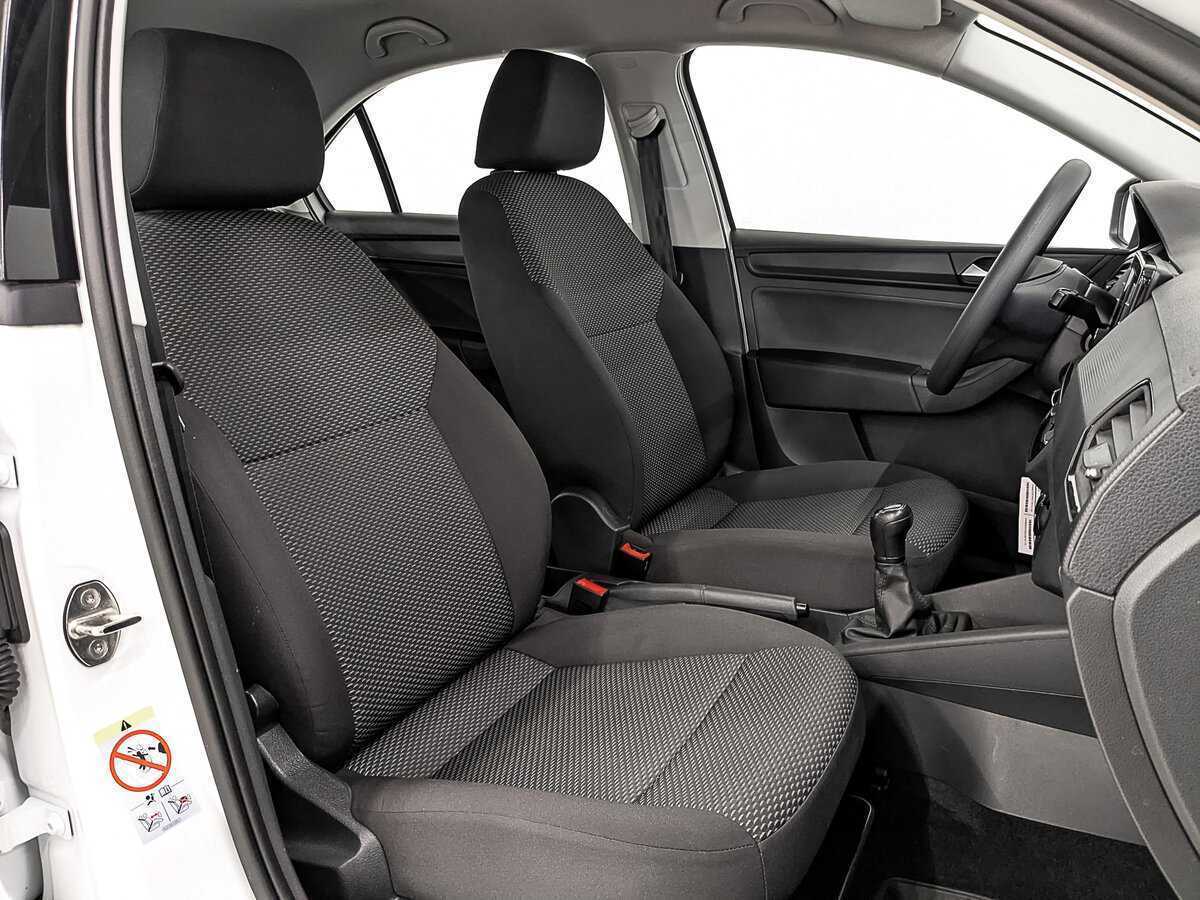 Volkswagen Polo б/у, 2020, Механическая. Фото: #23