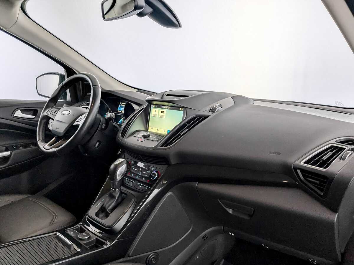 Ford Kuga б/у, 2017, Автоматическая. Фото: #8