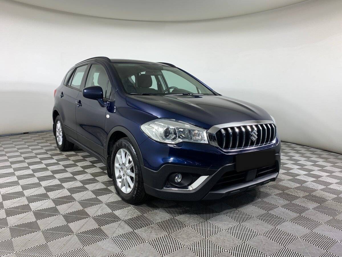 Suzuki SX4 б/у, 2018, Автоматическая. Фото: #2