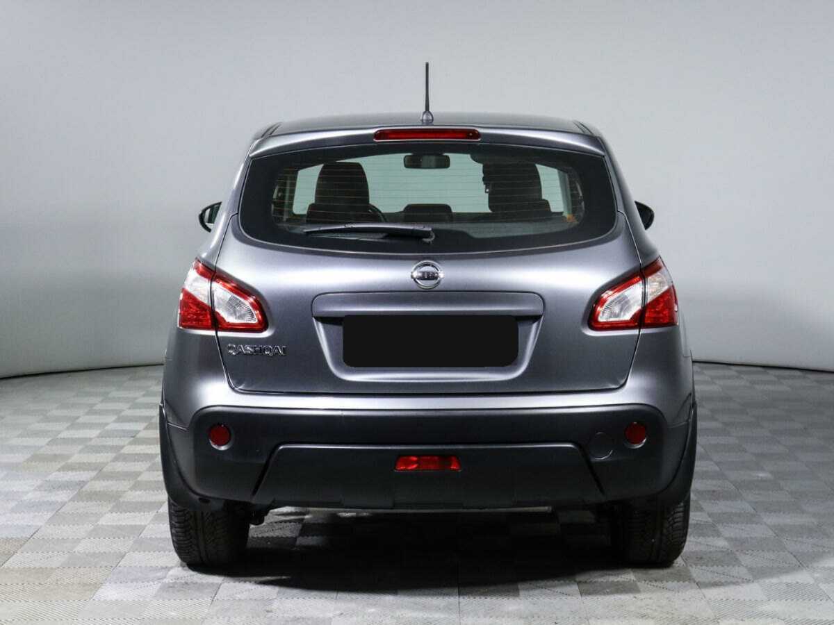 Nissan Qashqai б/у, 2012, Механическая. Фото: #4