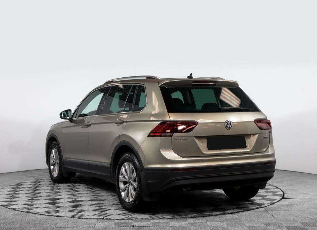 Volkswagen Tiguan б/у, 2017, Роботизированная. Фото: #5