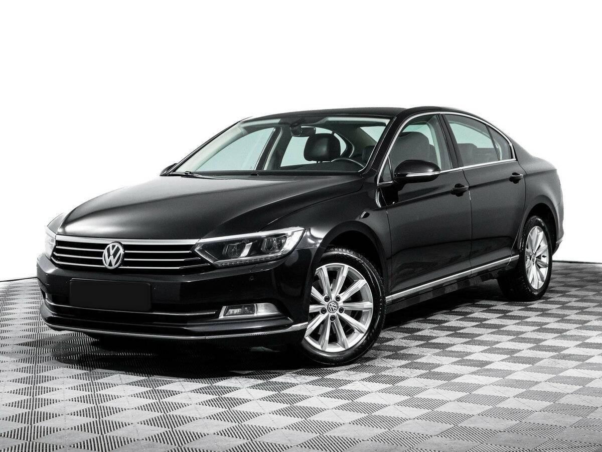 Volkswagen Passat б/у, 2019, Роботизированная. Посмотреть фото